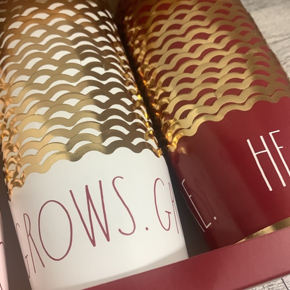 Rae Dunn LOVE GROWS HERE Baking Cups 60 count - Picture 3 of 4